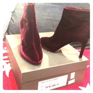 Hobbs booties